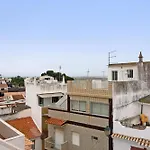 Rooftop Nyaraló