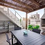 Rooftop بيت للعطل